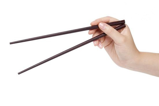 这样的筷子容易致癌  赶紧换